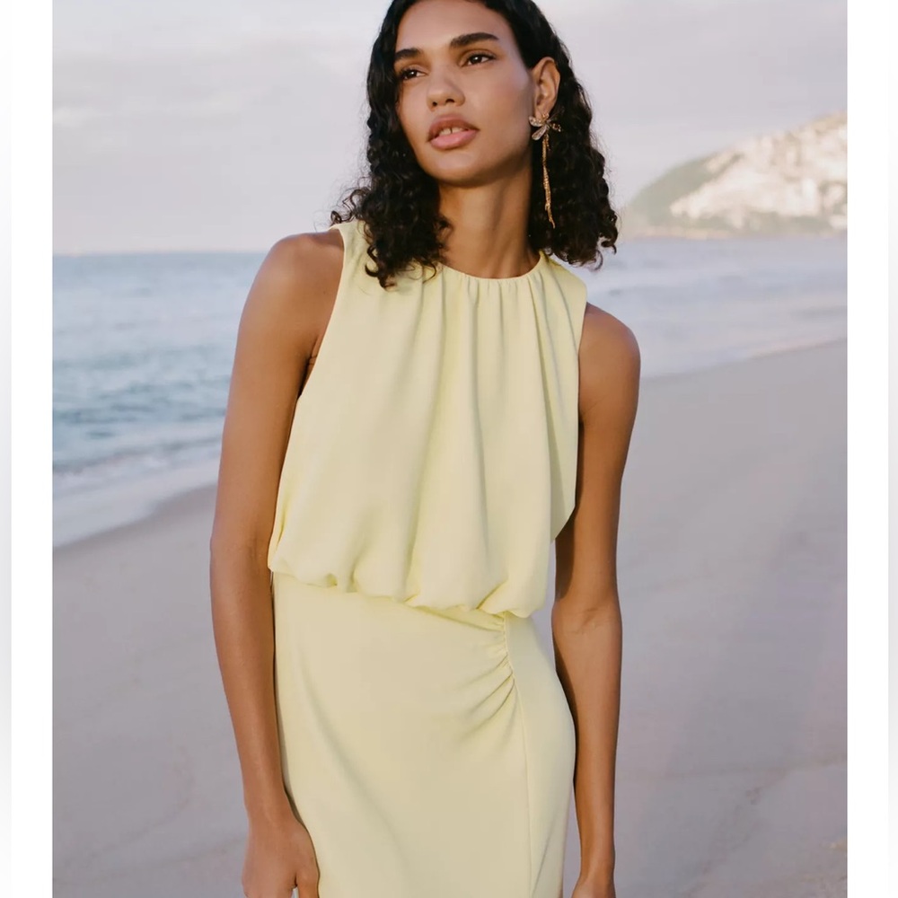 NWT💛Light Yellow Midi Dress